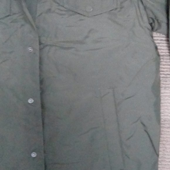 UGG Keagan Nylon Trucker/Windbreaker Jacket - Picture 5 of 10